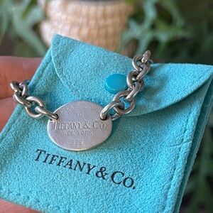 Tiffany & Co. Silver Bracelet with Blue Pouch